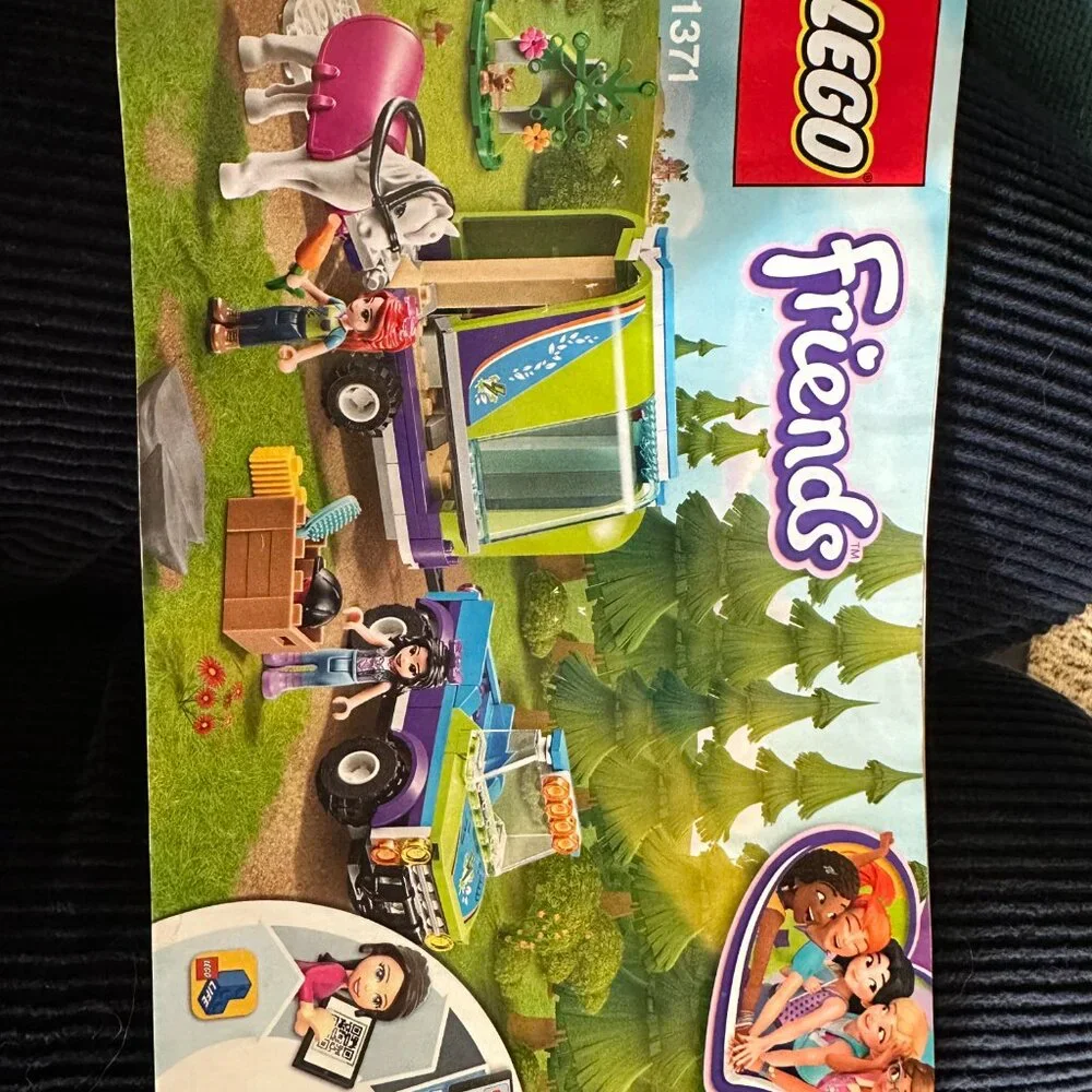 Lego Friends Mia's Horse Trailer Incomplete Set 41371 Horse Mia Emma